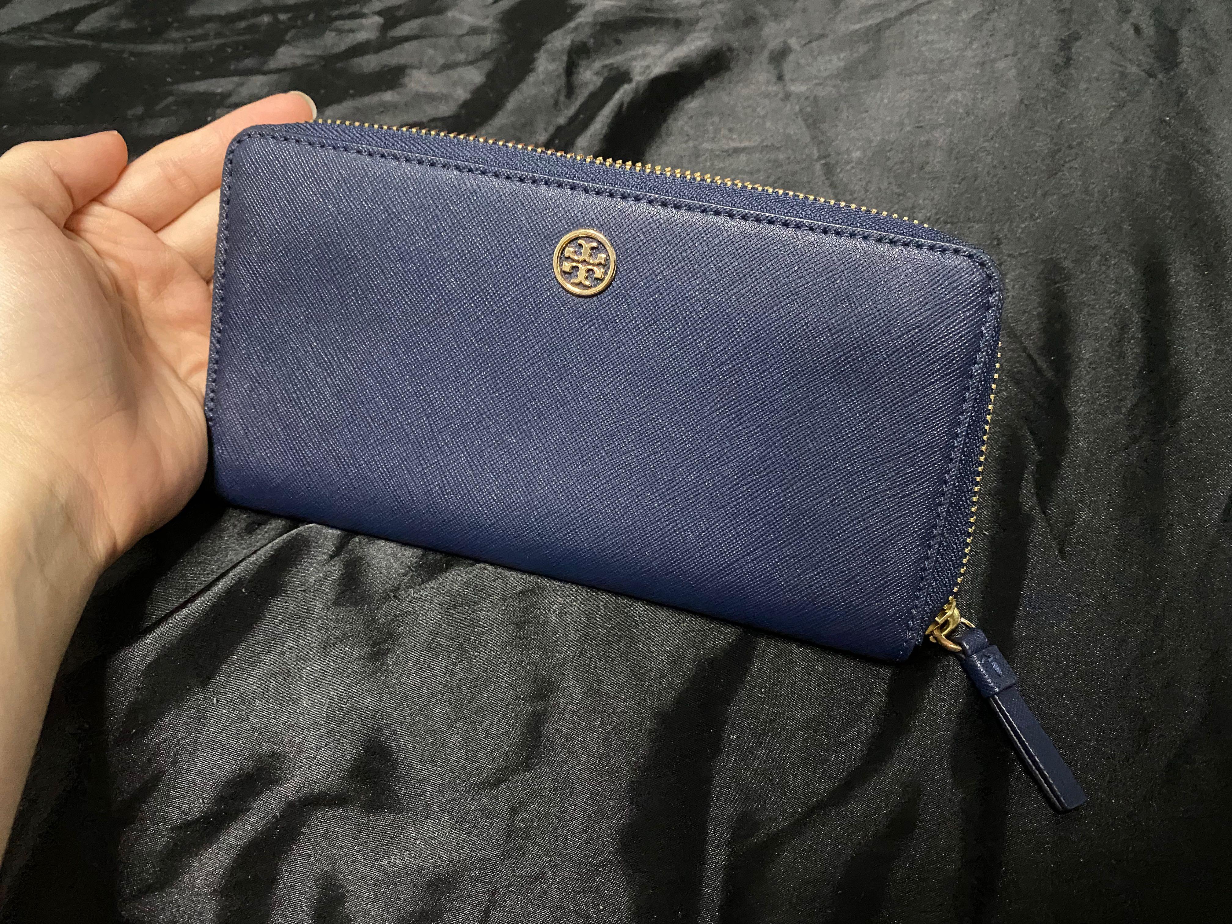 Tory Burch Robinson long wallet PRICE REDUCED