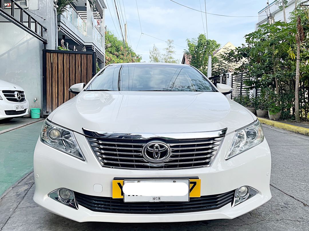 Toyota Camry 2.4 Pearl White 20s Oem Mags Automatic Auto, Cars for Sale ...
