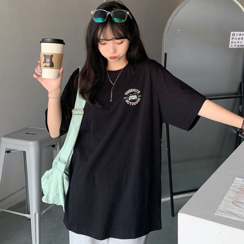 Ulzzang Oversized Tee in Black, Women's Fashion, Tops, Shirts on Carousell