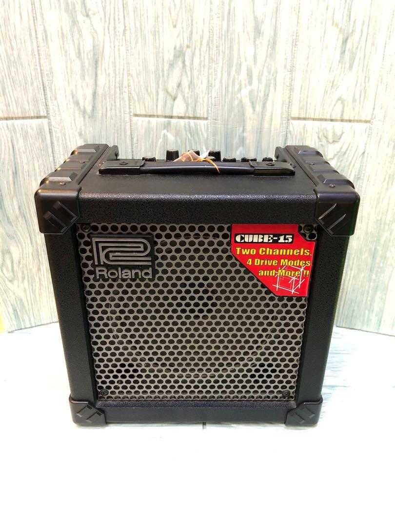 Used Roland Cube 15 18W Guitar Combo Amplifier 8 Speaker