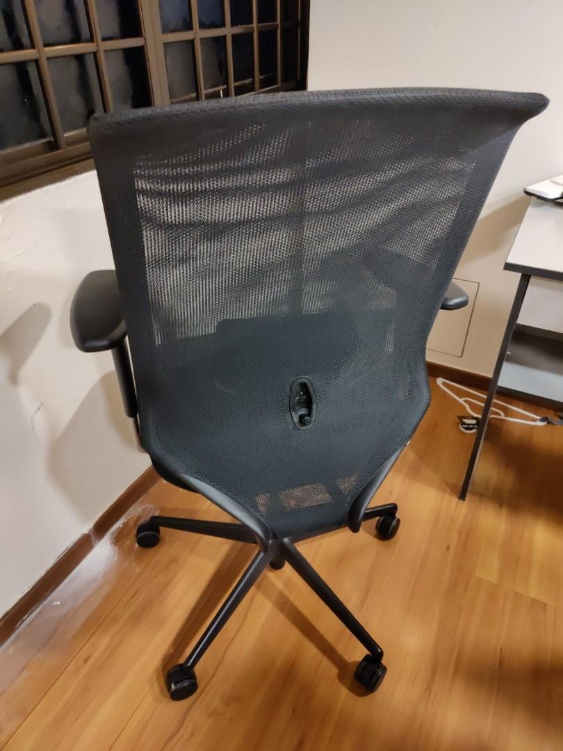 used Vitra office chair, Furniture & Home Living, Furniture, Chairs on Carousell
