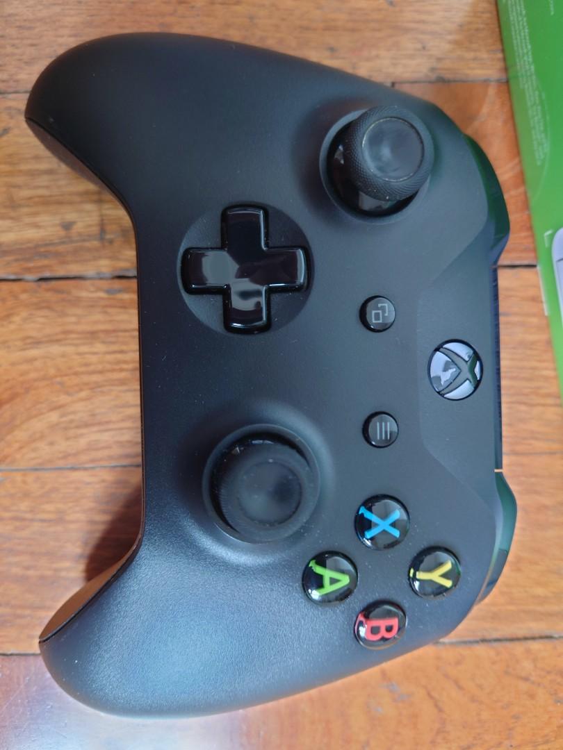 Xbox Wireless Controller (Bluetooth model, Nottingham Black), Video