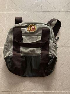 Backbag with original 9-3/4 patch Harry Potter 