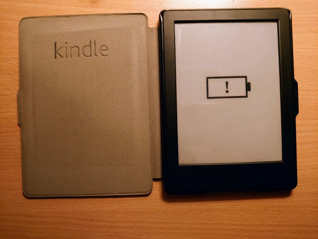 Amazon Kindle Basic 2 (Category: E-Readers) located in Singapore. Submitted by glock357 (Listing ID 1132540055, Image 1). Description: *FIXED PRICE* 2016 Model: G000K9( No Backlight) Item is in verygood working condition... will be fully refunded if it's faulty Please chat only if u are willing to pay my asking price Will only be replying late afternoon as mornings are busy Thank u.