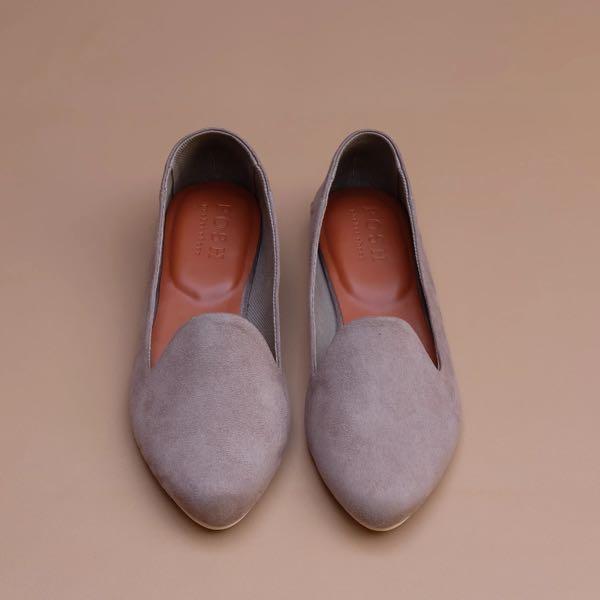 Suede smoking slippers deals