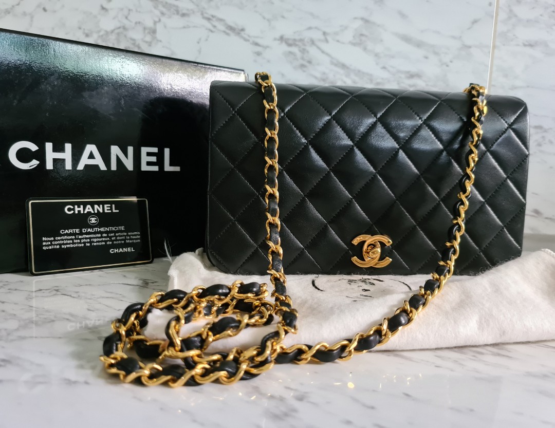 Chanel full flap deals