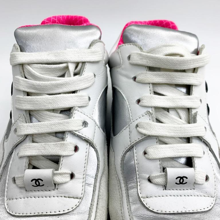 Chanel sneakers hotsell 217