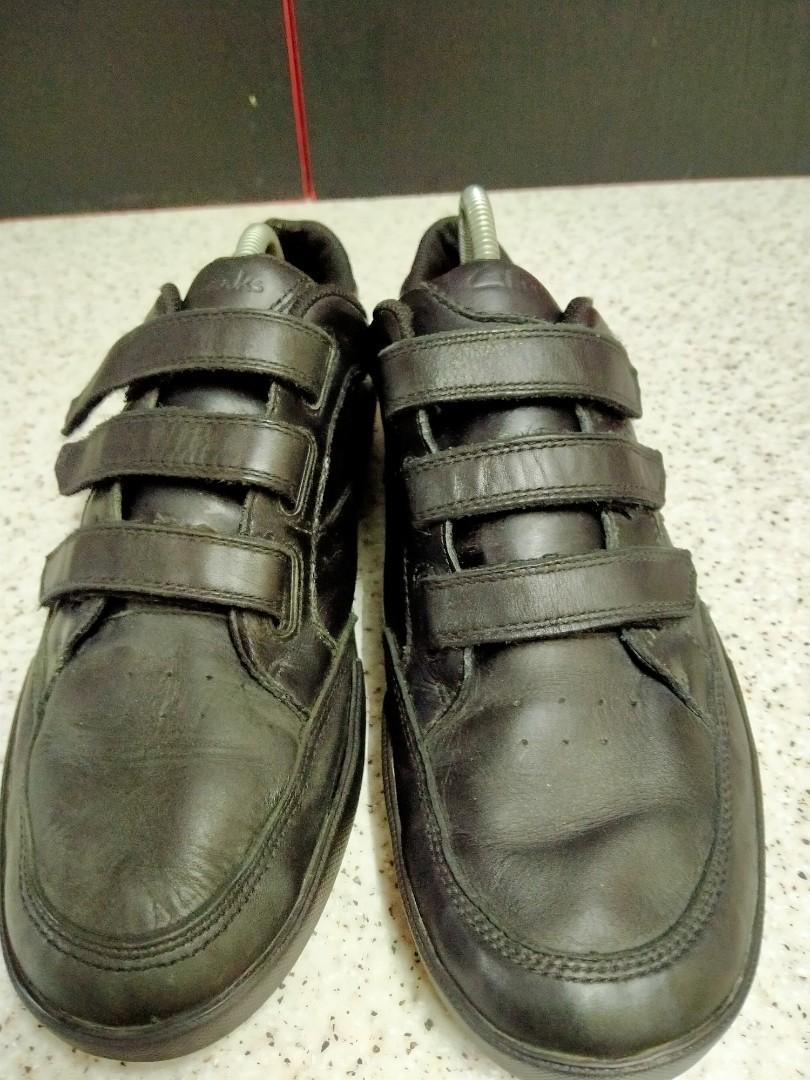 Clarks sales velcro shoes