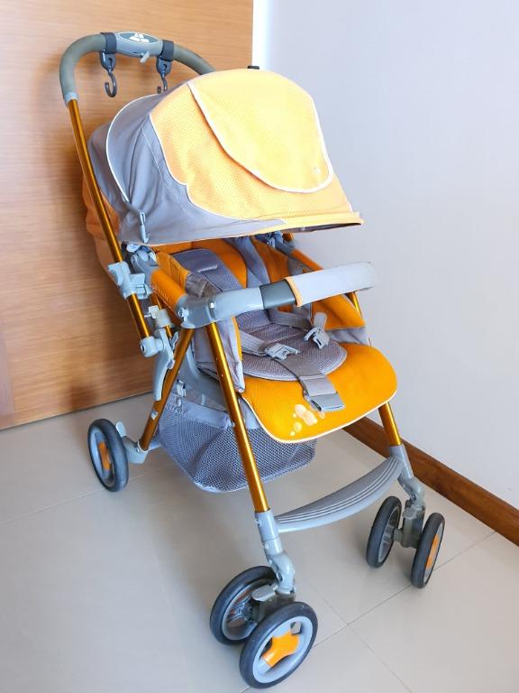 Combi urban walker review online