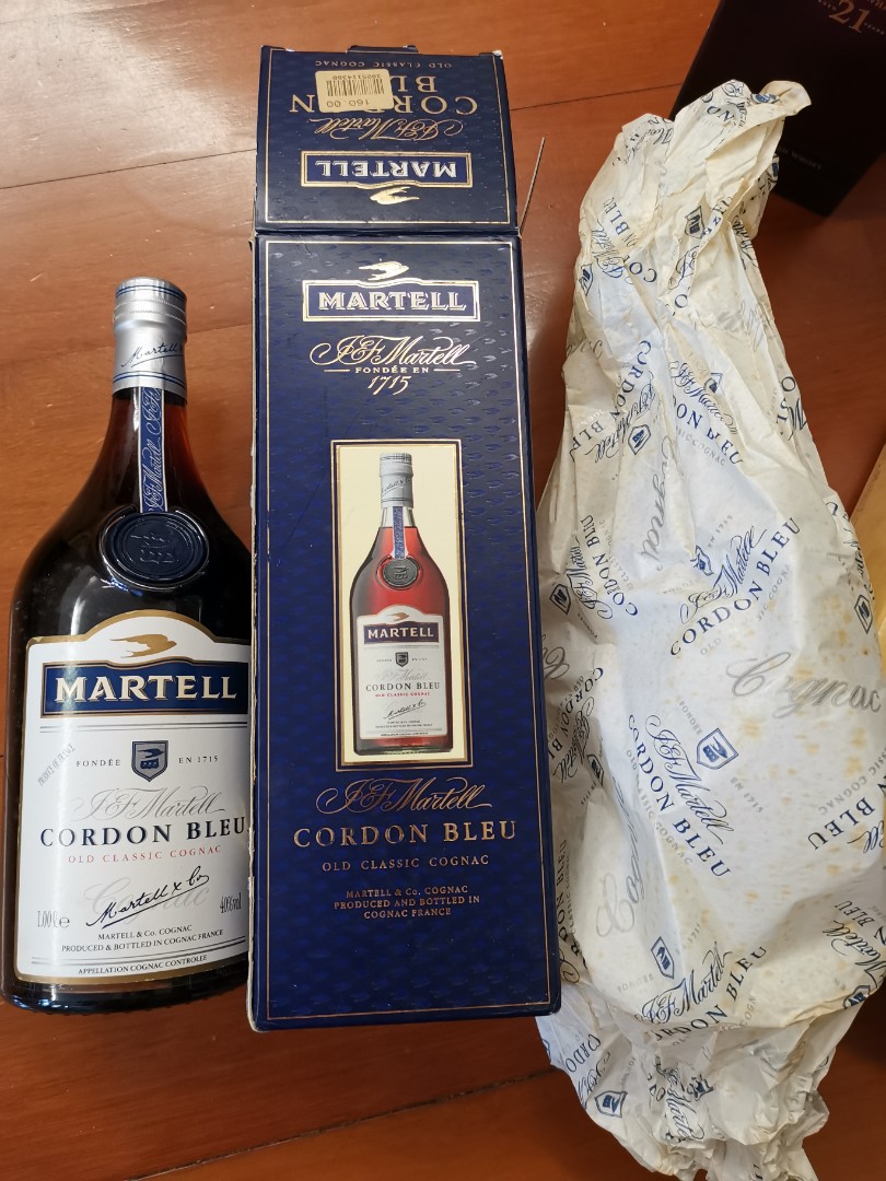 Cordon bleu martell old cognac 1L over 25yrs 舊版, 嘢食& 嘢飲 
