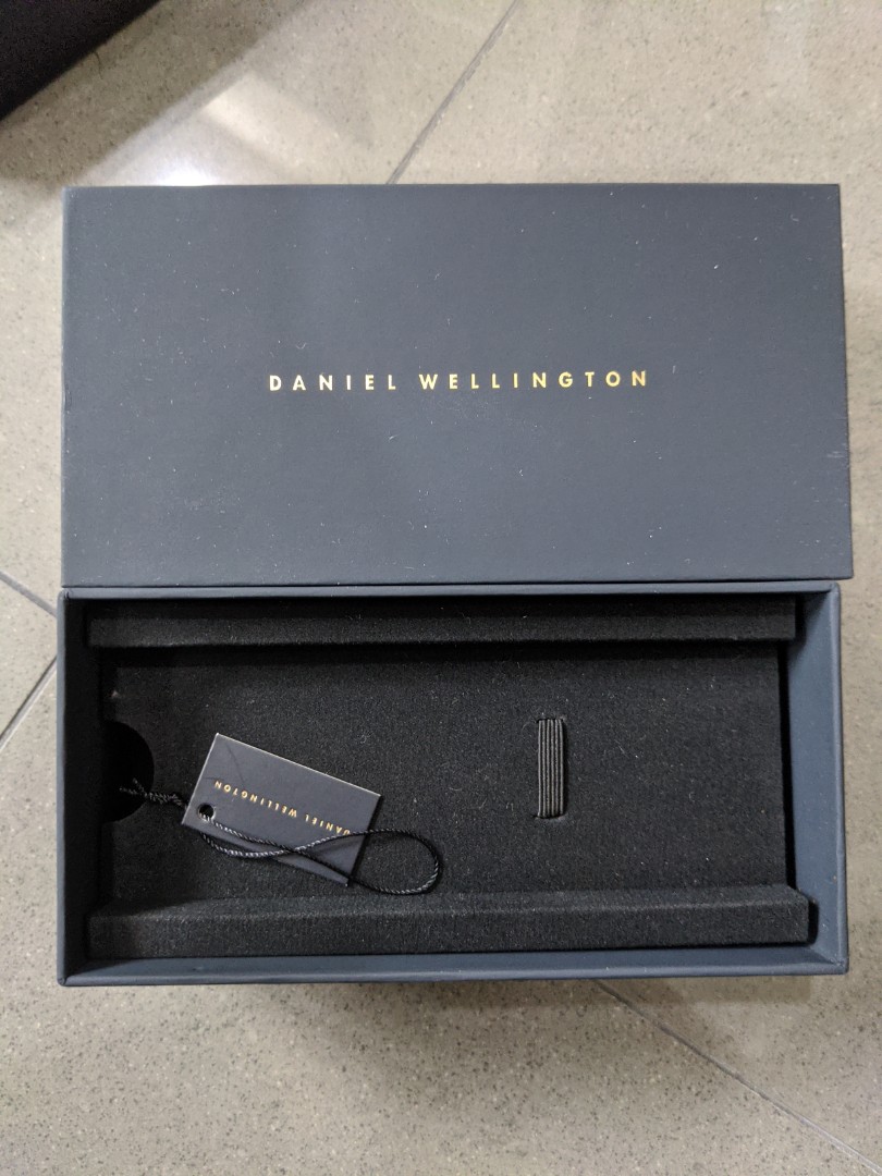 Box new arrivals daniel wellington