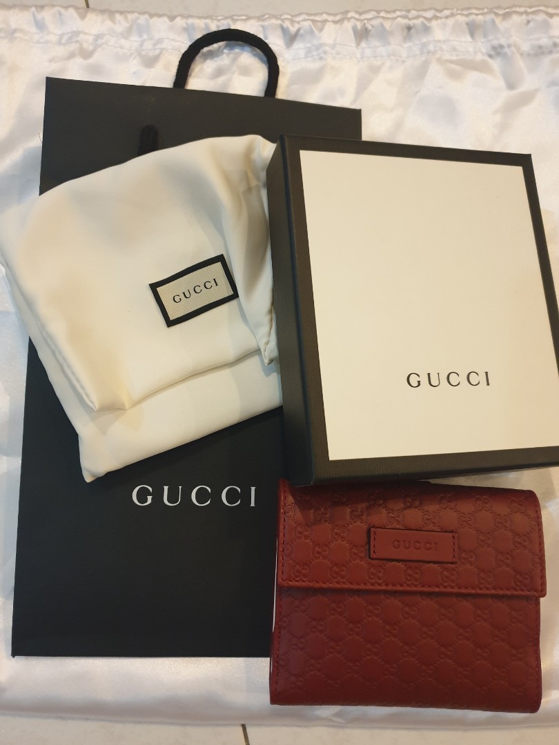 gucci 7549f 8402
