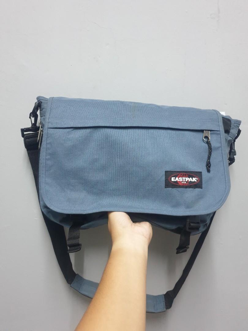 Eastpak x Telfar debossed-logo Messenger Bag - Farfetch