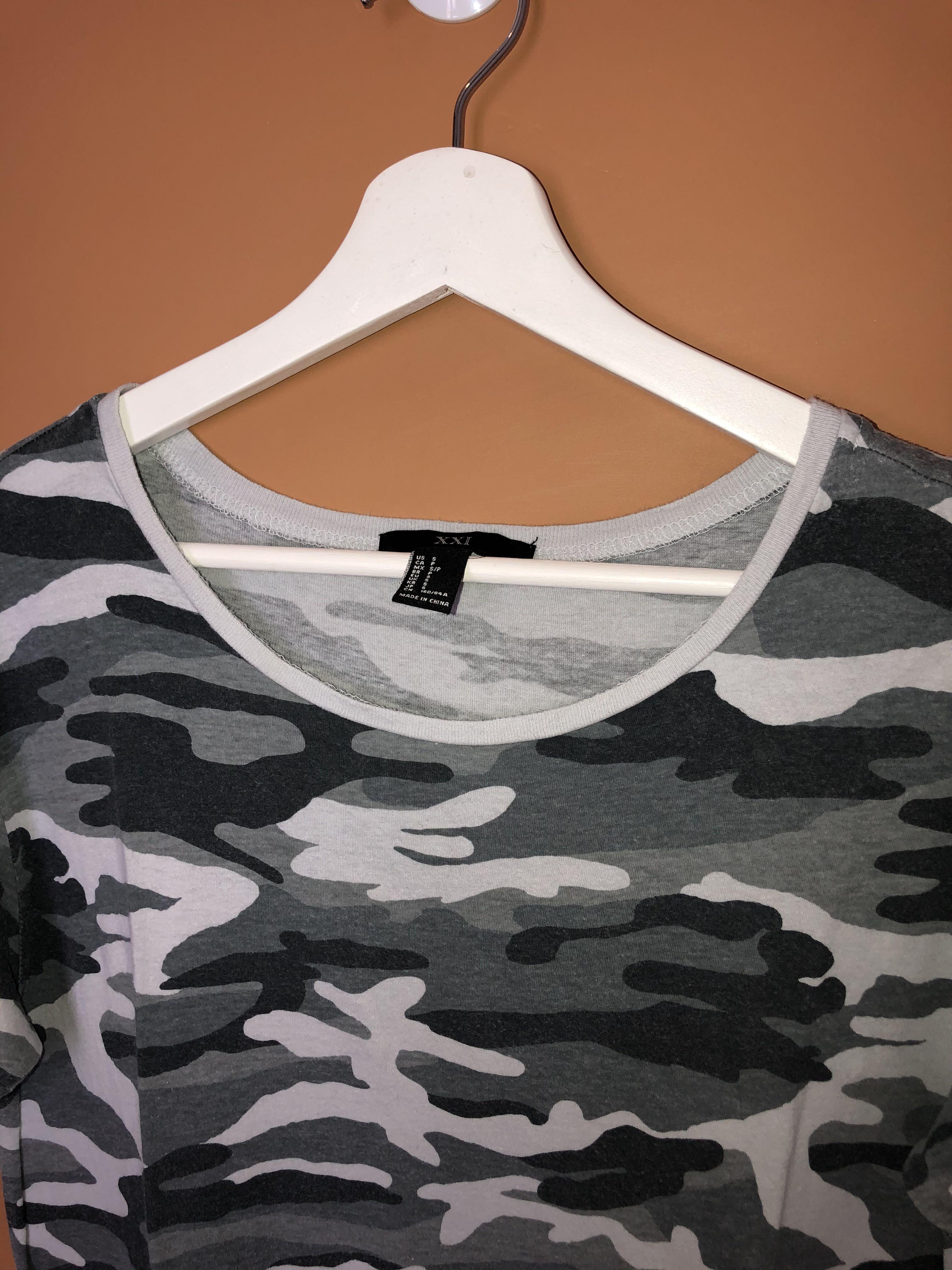 Forever 21 Kaos Army T-Shirt, Fesyen 