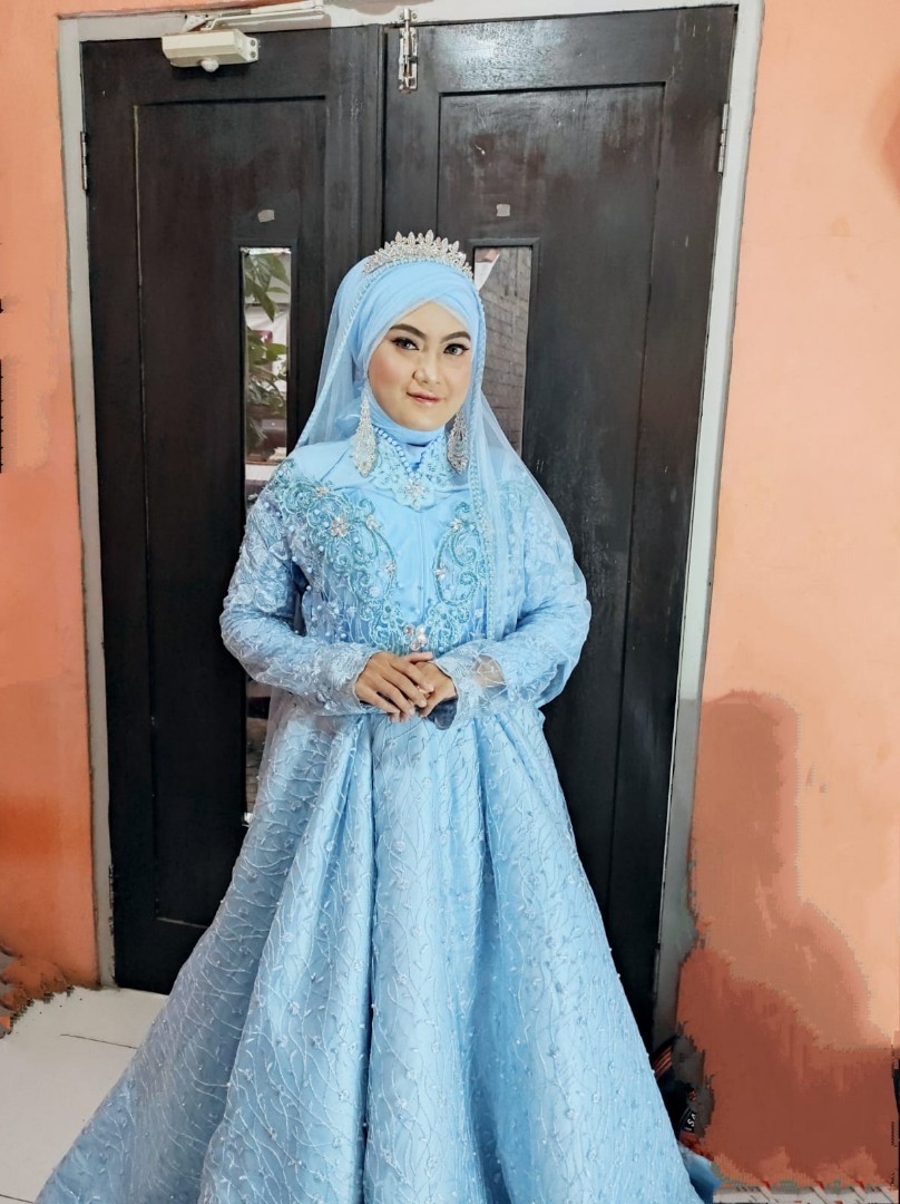 Gaun pengantin baby blue Fesyen Wanita Pakaian Wanita Gaun