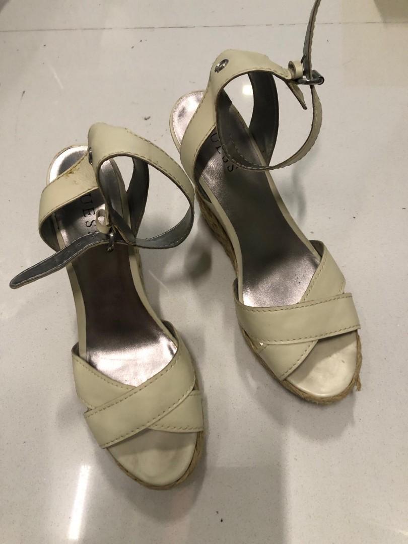 guess silver wedges