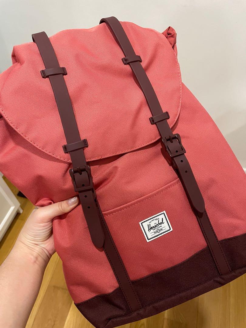 Herschel Retreat Backpack mid volume Women s Fashion Bags