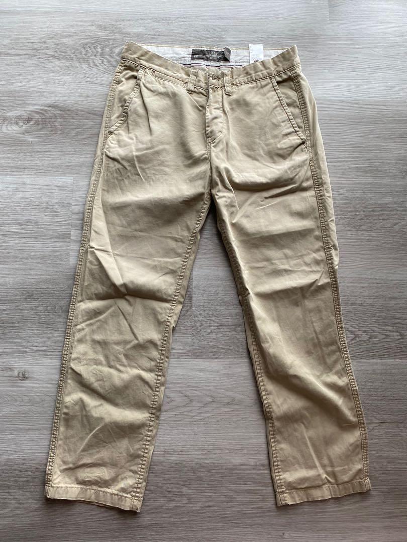 H&m mens khaki best sale pants