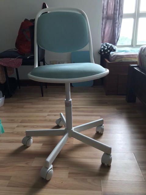 Orfjall childs shop desk chair