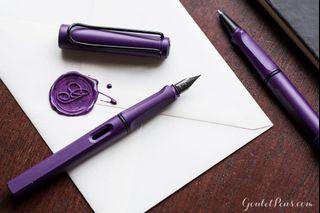 Lamy Safari Dark Lilac Fountain Pen