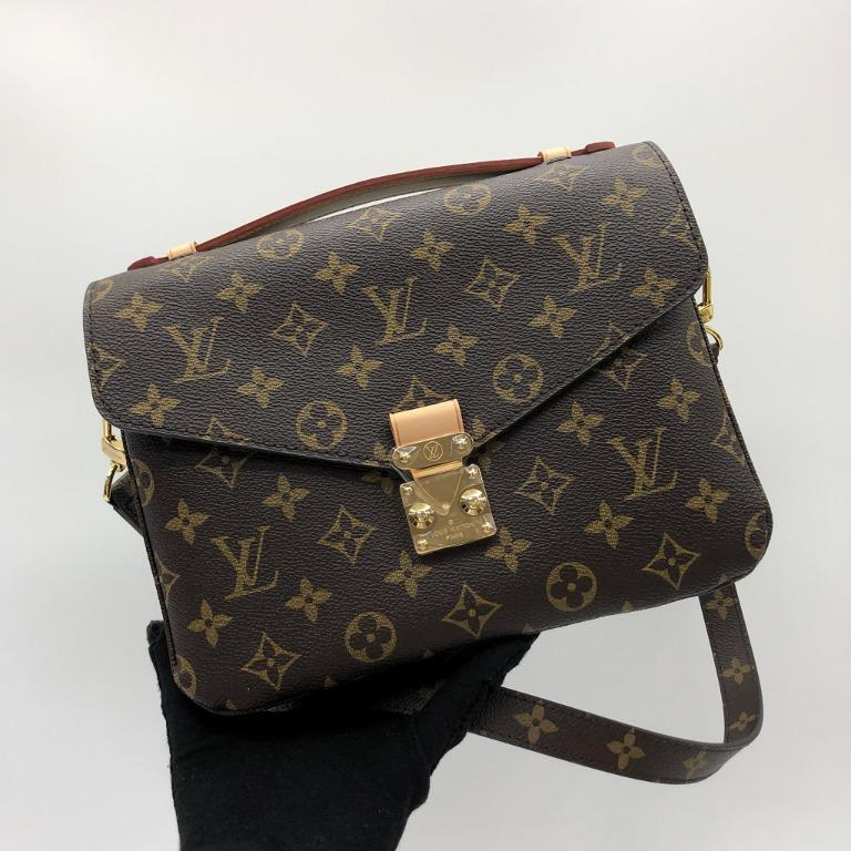 LV Pochette Metis, Women's Fashion, Bags & Wallets, Purses & Pouches on  Carousell