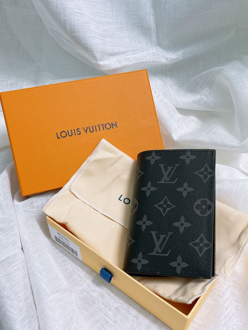 066 - Vintage Leather Passport Holder & Louis Vuitton Checkbook