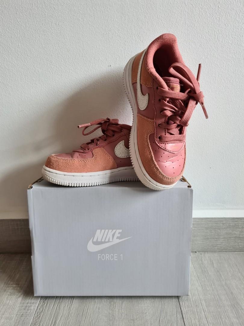 Air force 1 lv8 v day top