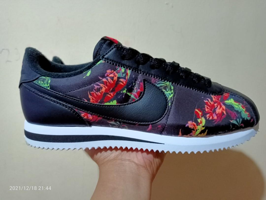 Men's nike cortez shop basic floral casual shoes