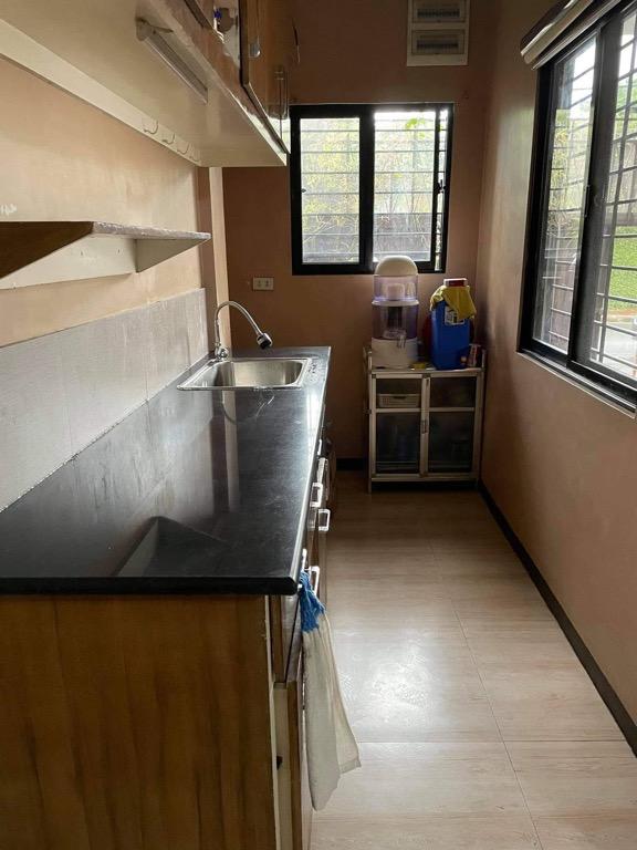 Quezon City Townhouse Rowhouse For Sale Near Katipunan Ave/Maginhawa