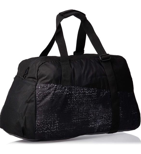 Reebok Gym Tote Duffel bag Women s Fashion Bags Wallets