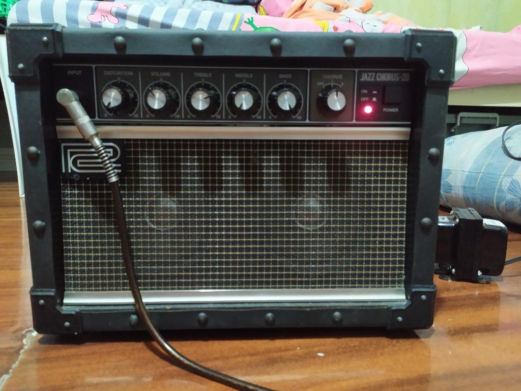 ミニジャズコ！イタリア製 Roland JC-20 - 弦楽器、ギター