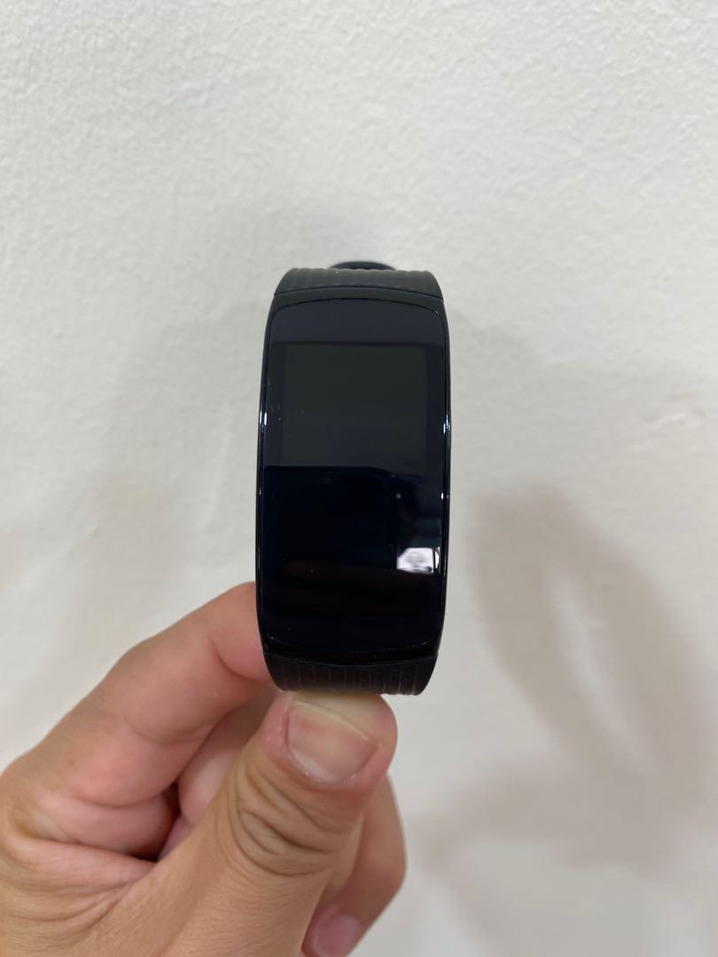 Samsung Gear Fit2 Pro Mobile Phones Gadgets Wearables Smart