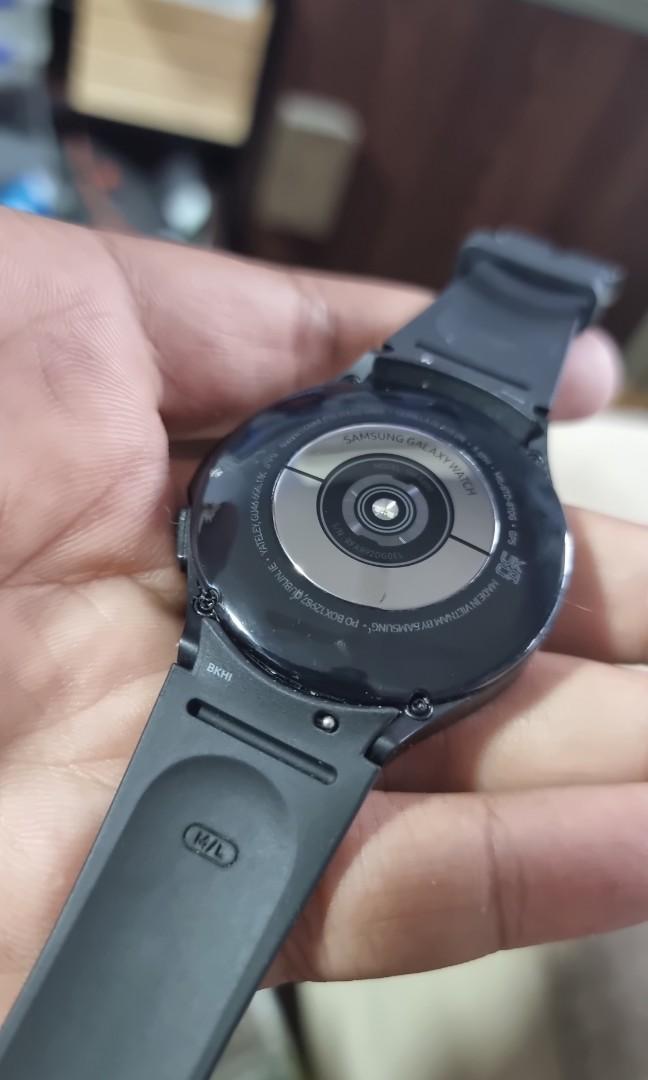 Samsung smartwatch 4 classic, Men's Fashion, Watches & Accessories