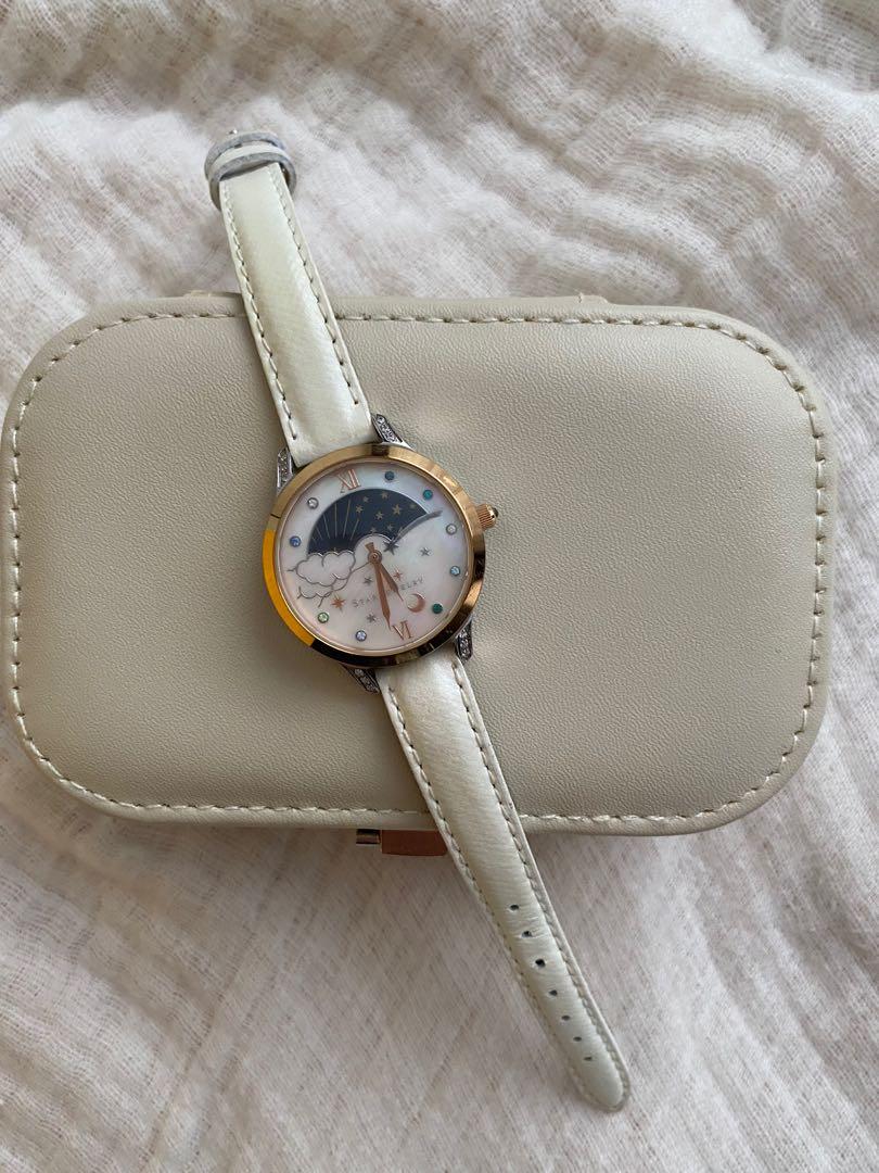 STAR JEWELRY white beld gold silver flame Women s Fashion Watches Accessories Watches on Carousell