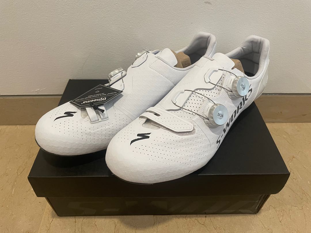 S works 7 white clearance