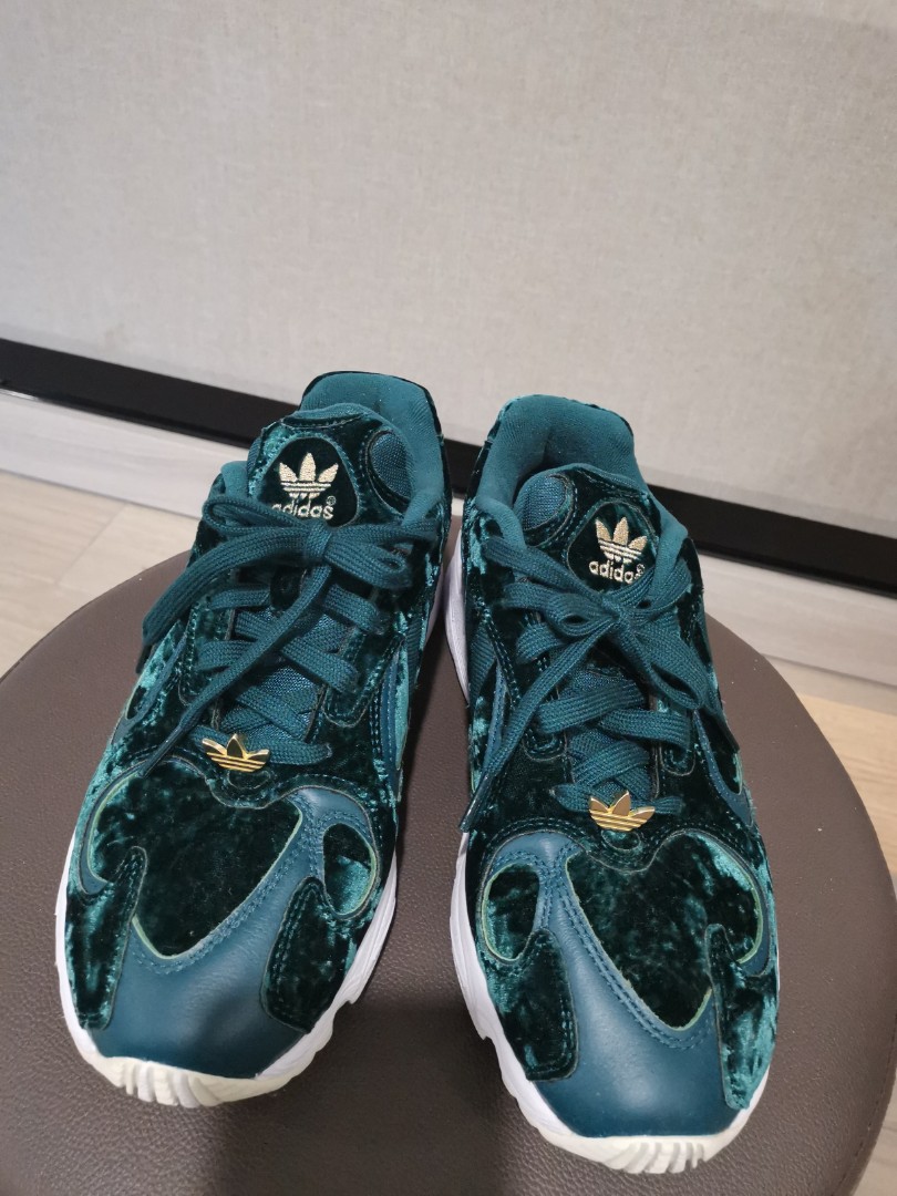 Adidas green velvet shoes sales