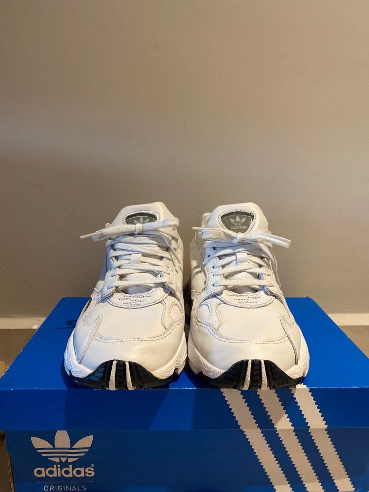 Adidas falcon berry online