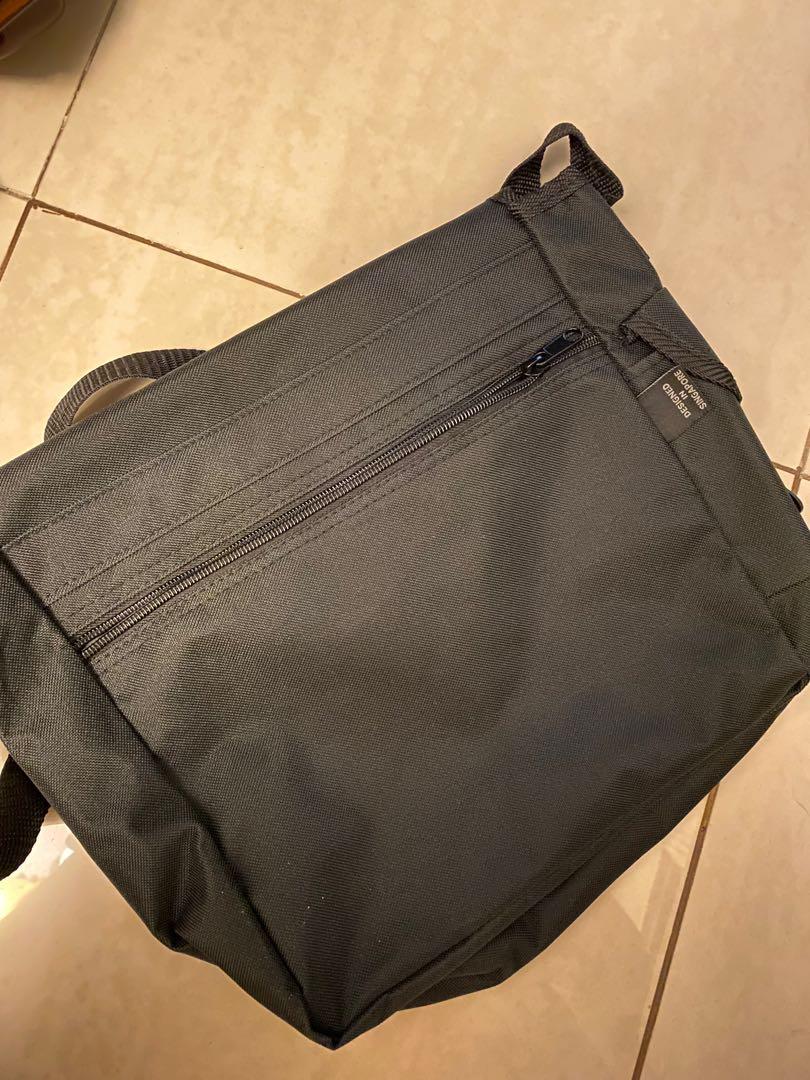 Northlake expansion best sale messenger bag
