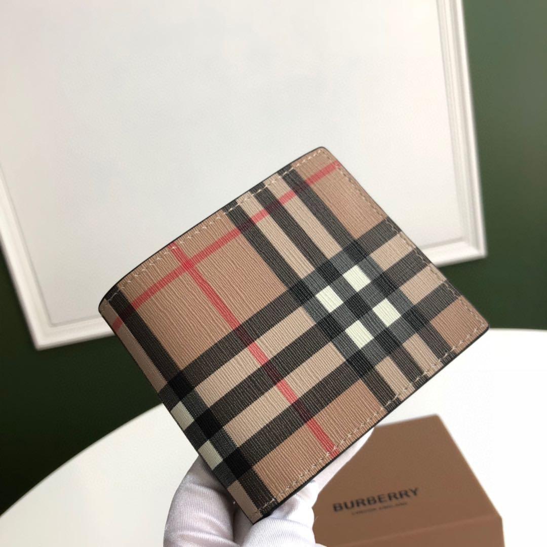Burberry 2 outlet in 1 wallet