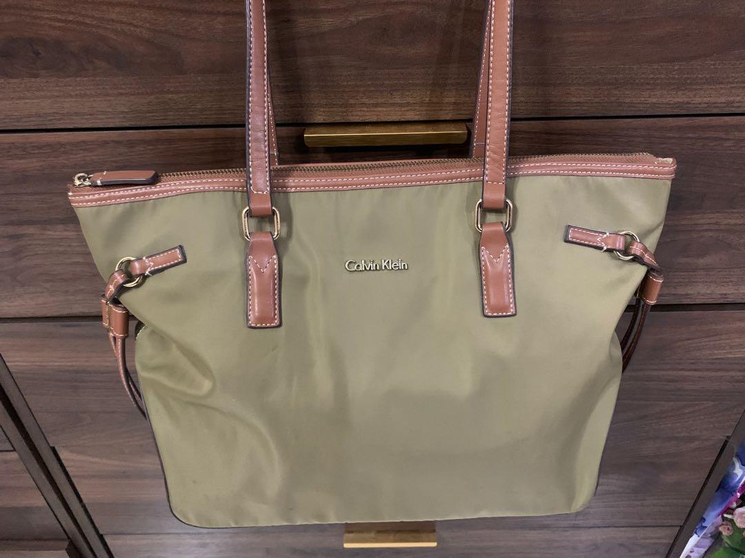 Calvin klein store green purse
