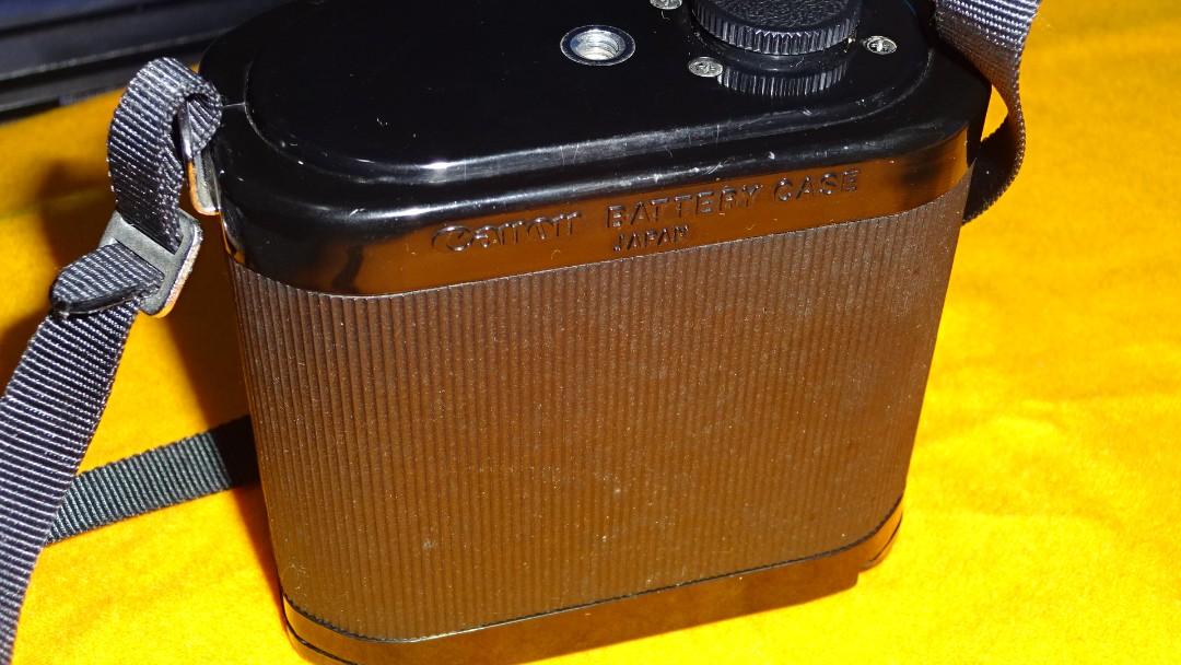 Canon Battery Magazine 12v with battery case for Canon F1 film camera