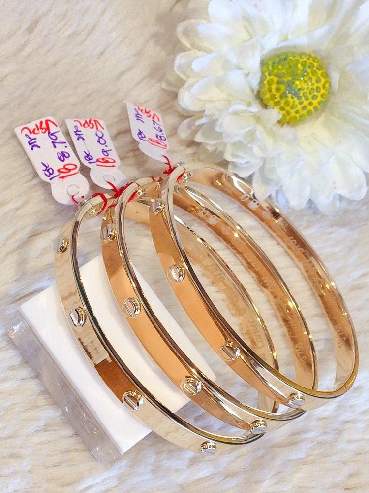 CARTIER EMBOSSED 18CM BANGLE 18K JAPAN GOLD Women s Fashion Jewelry Organizers Bracelets on Carousell