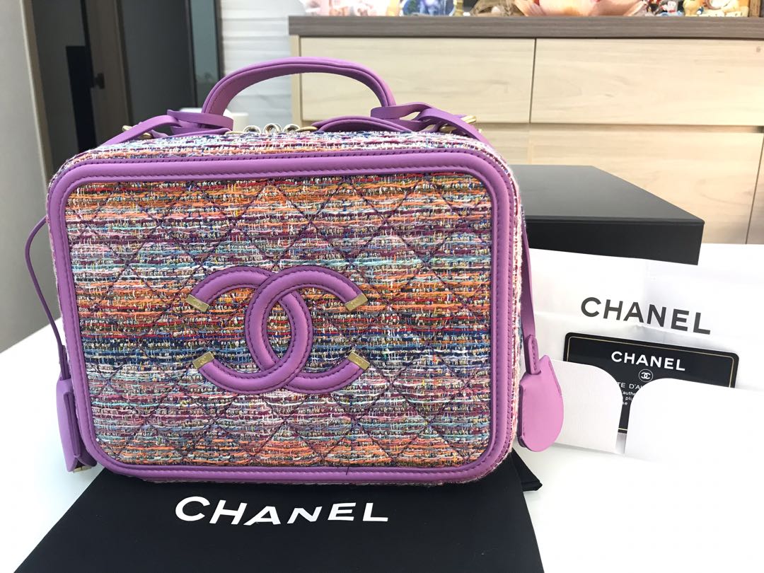 Vanity tweed crossbody bag Chanel Purple in Tweed - 17401761