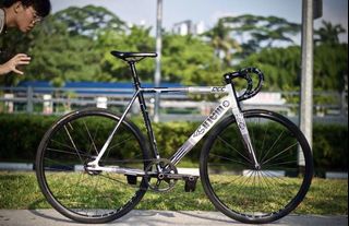 (Category: ) located in . Submitted by phillycheesestk (Listing ID 1129160866, Image 1). Description: .