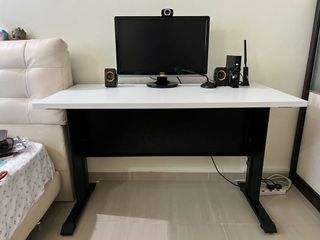 (Category: ) located in . Submitted by uravgcrs (Listing ID 1129110645, Image 1). Description: .
