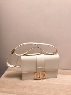 （分類：）位於 。 由 stuffbyclaire 提交（商品編號 1129190276，圖片 1）。簡介： 。