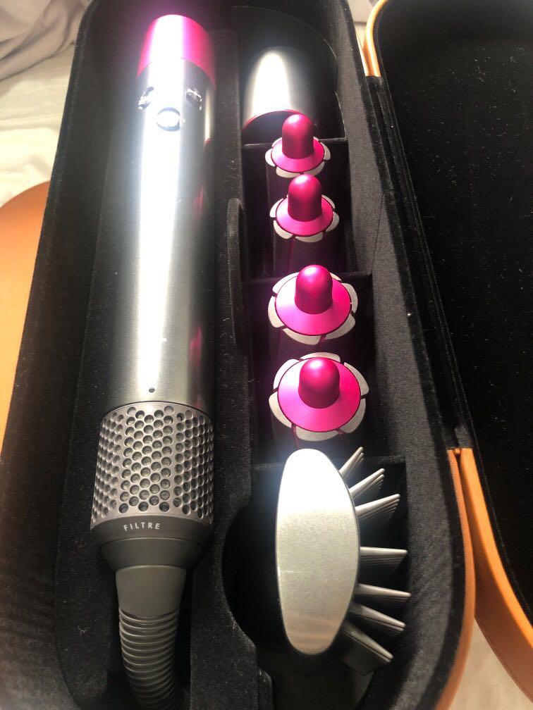 Dyson Airwrap (w/o box) (Additional one more free accessory), Beauty