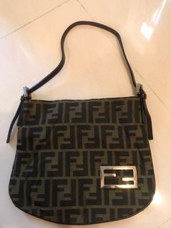 （分類：）位於 。 由 aidas6384 提交（商品編號 1129148589，圖片 1）。簡介： 。
