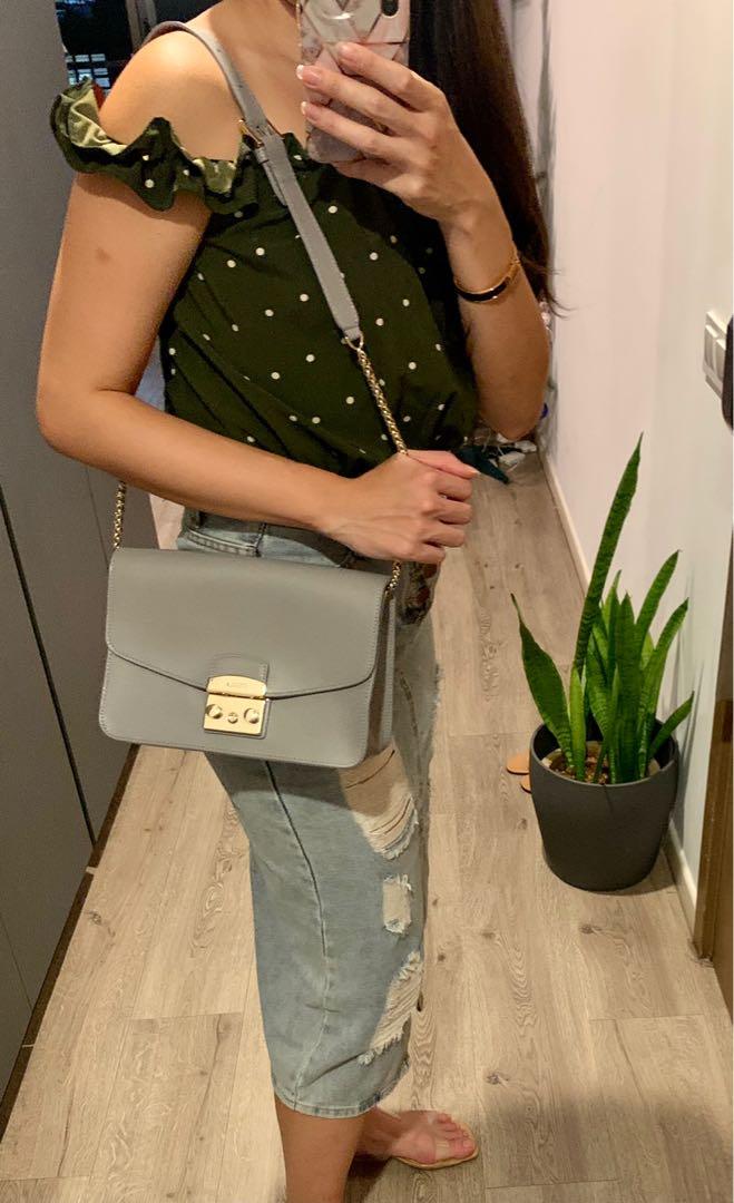 Furla outlet metropolis sale