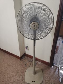 (Category: ) located in . Submitted by gnowred (Listing ID 1129165497, Image 1). Description: .